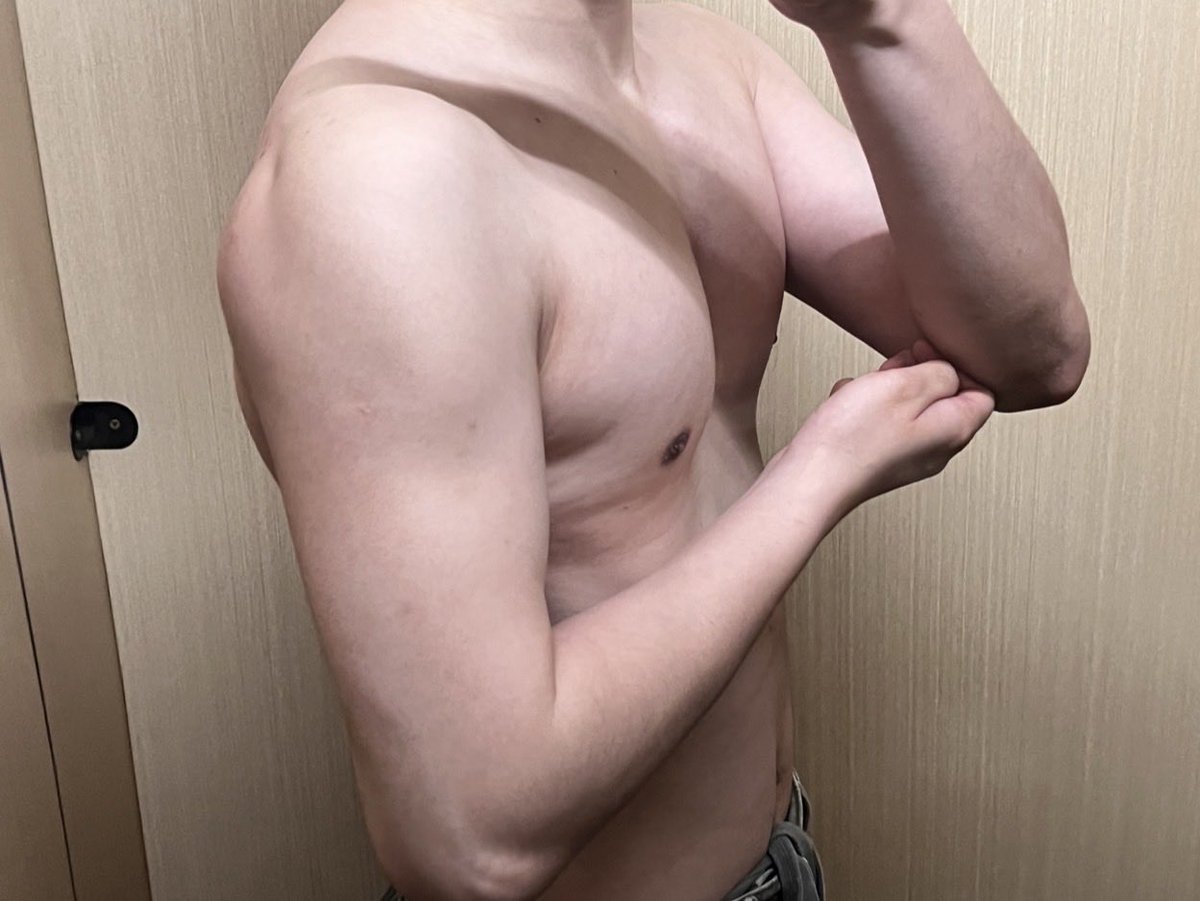 哔哔哔 tweet media