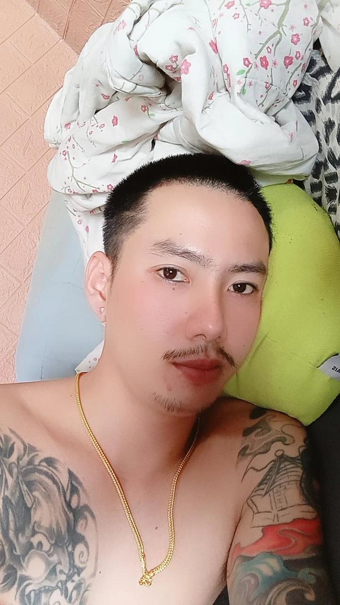 Bee 🐝 tweet media