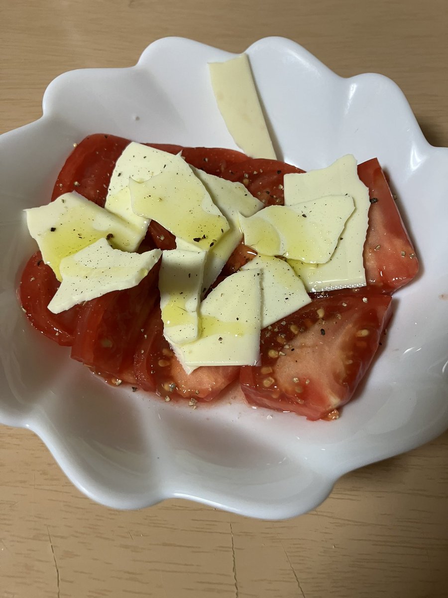 さしみ tweet media