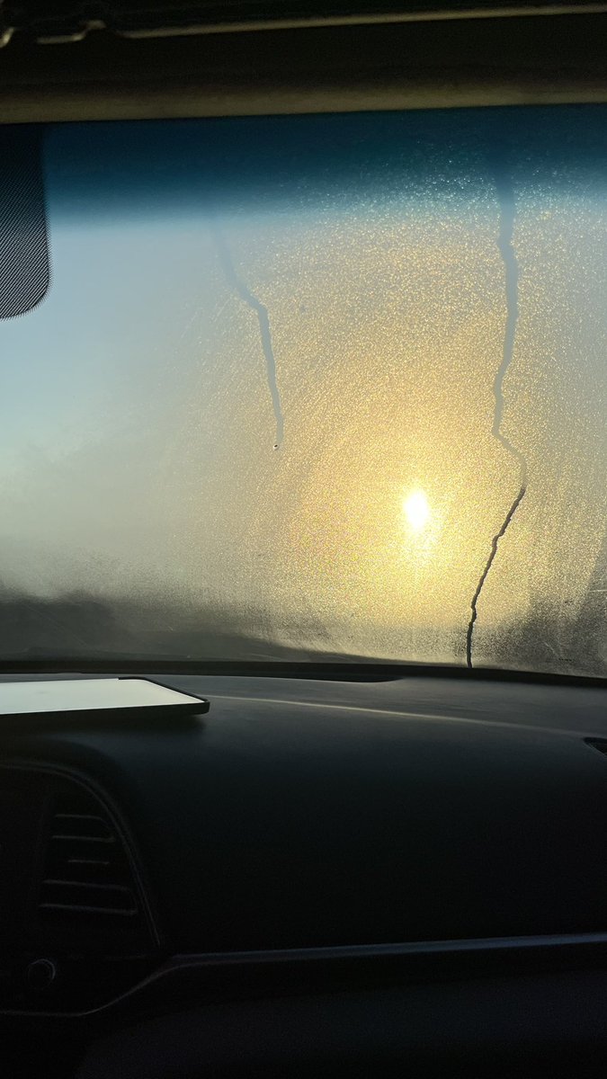 جـوجـو tweet media