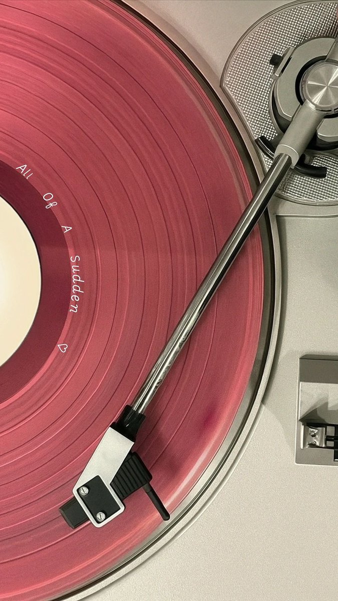 جـوجـو tweet media