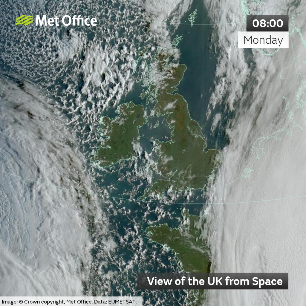 Met Office tweet media