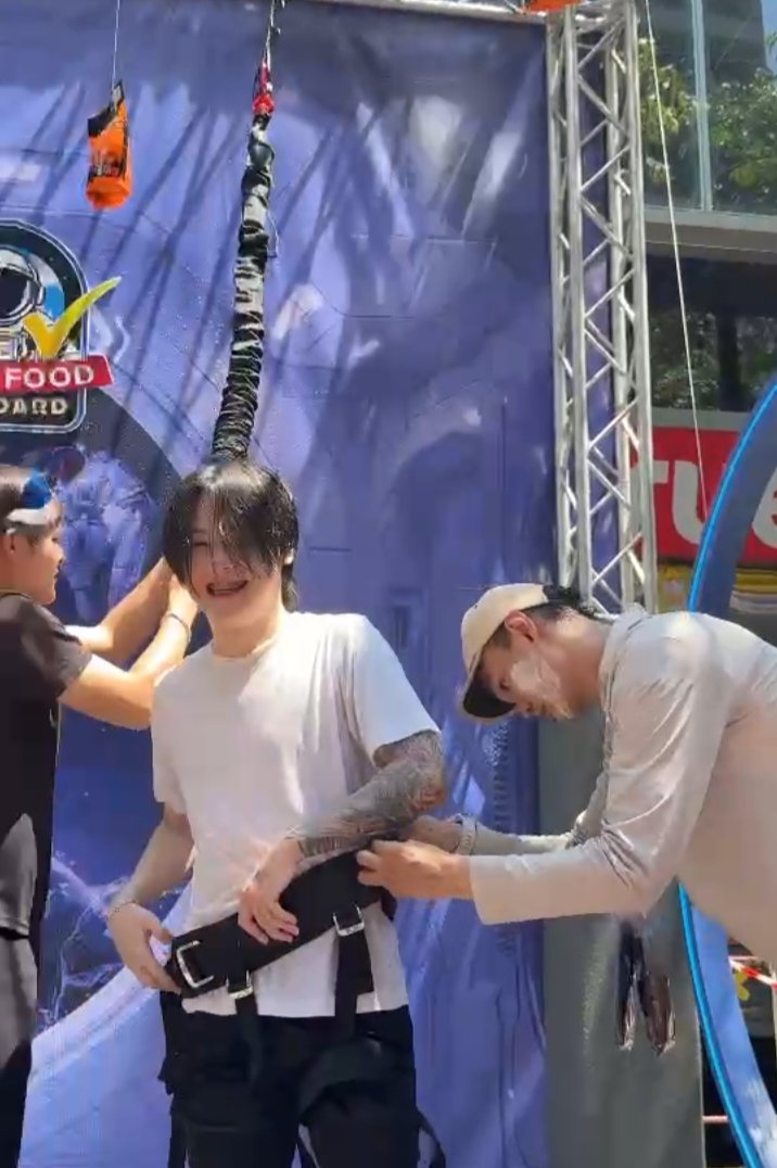 จันทร์เจ้าขา🌕 tweet media