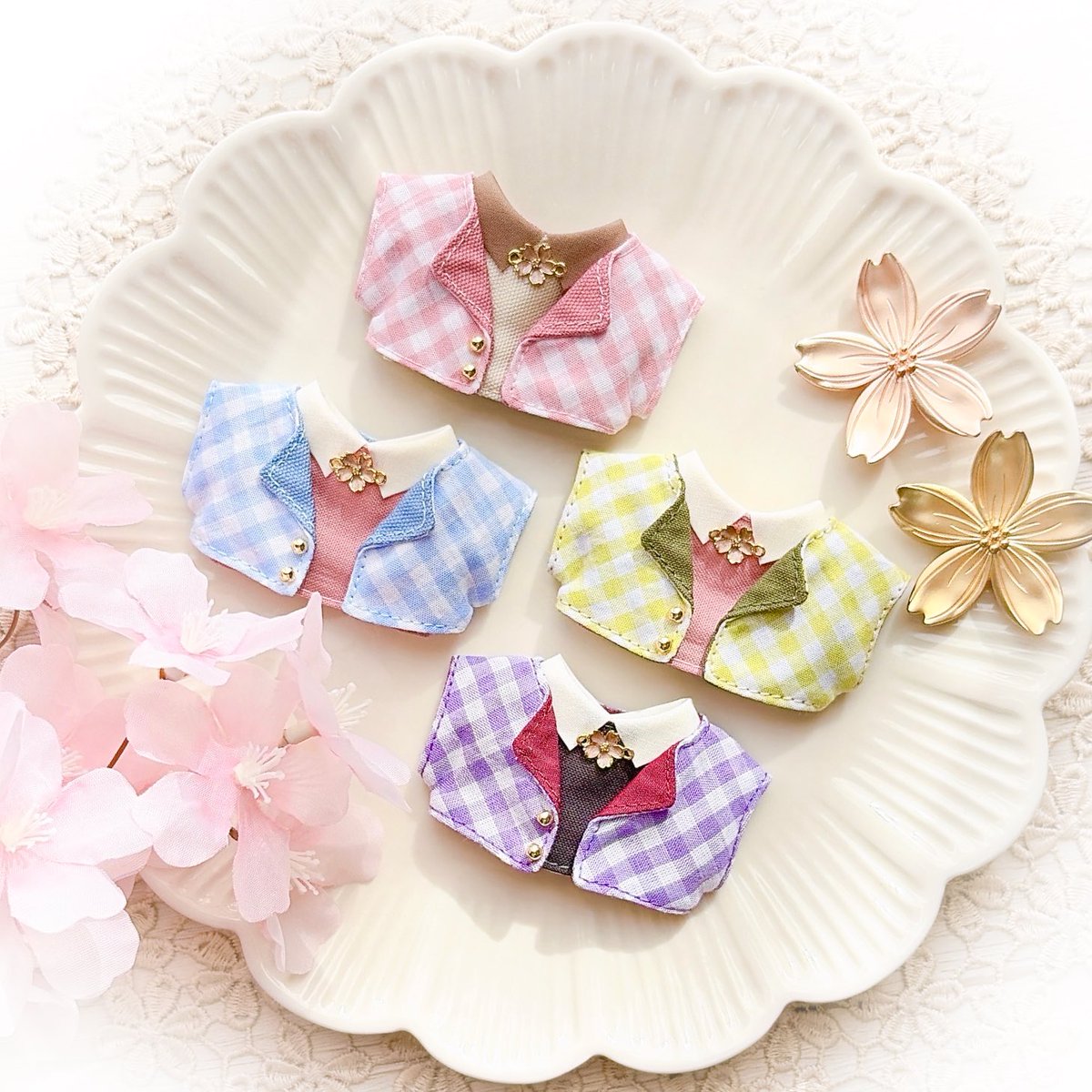 【再販のおしらせ】

『ミモザset』 10cmぬい＆ちびぐるみ
『さくらset』 10cmぬい

4/14（火）21:00～再販をさせて頂きます🌼🌸
着用みほんなどはリプへ👇