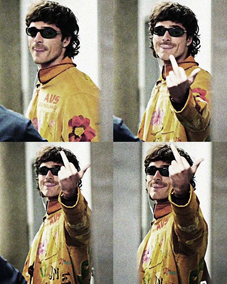 M͟ax ✩ tweet media