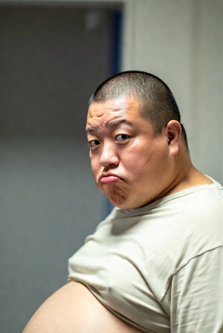 💪筋トレしてなぃ•••少し🤏ダイエッ・ tweet media