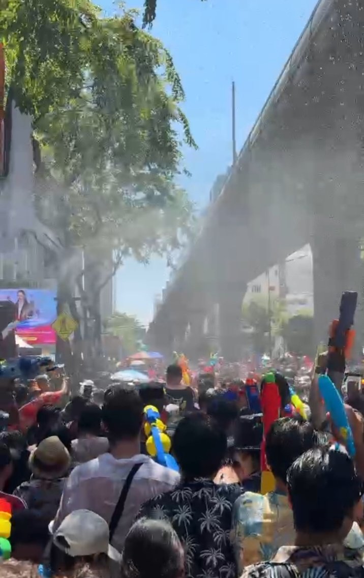 จันทร์เจ้าขา🌕 tweet media