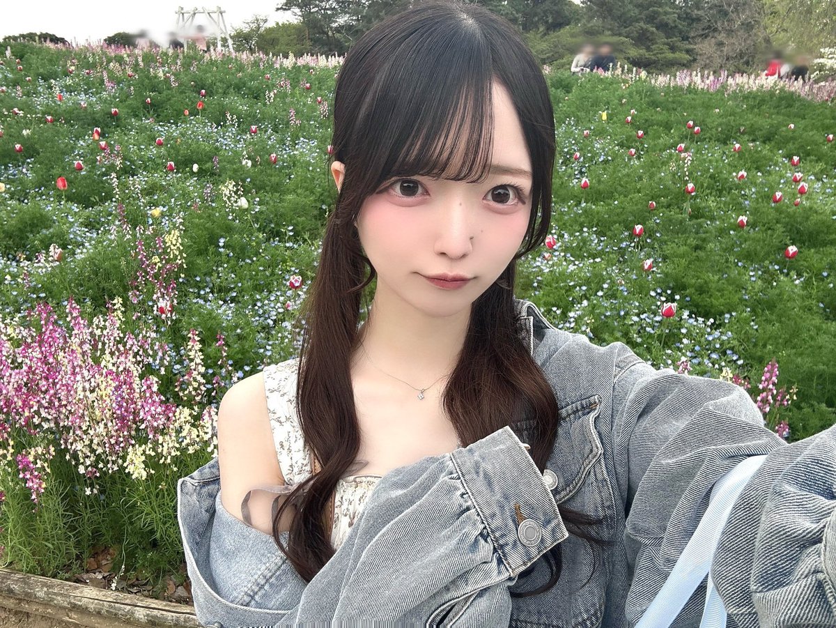 しずく tweet media