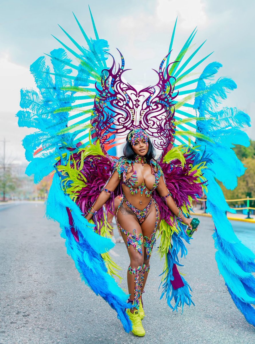 Caribbean Beauty tweet media