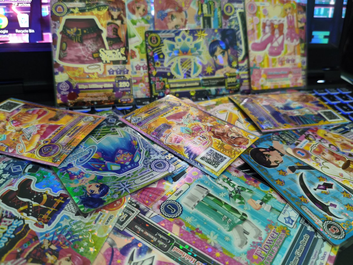 Chiro|Wts Wtt Wtb Aikatsu cards! tweet media