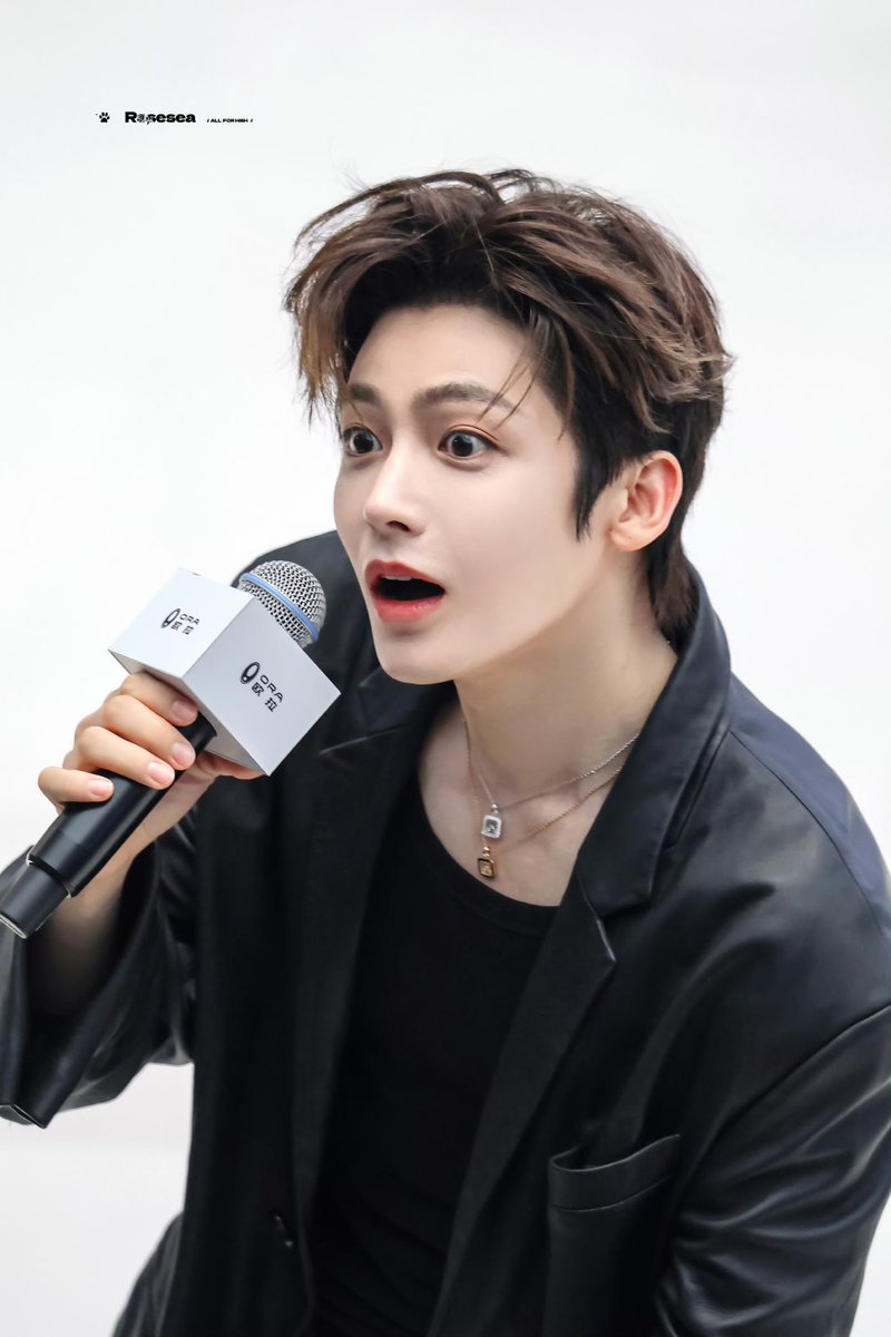 𝗺𝗮𝗿𝘀𝗵 tweet media