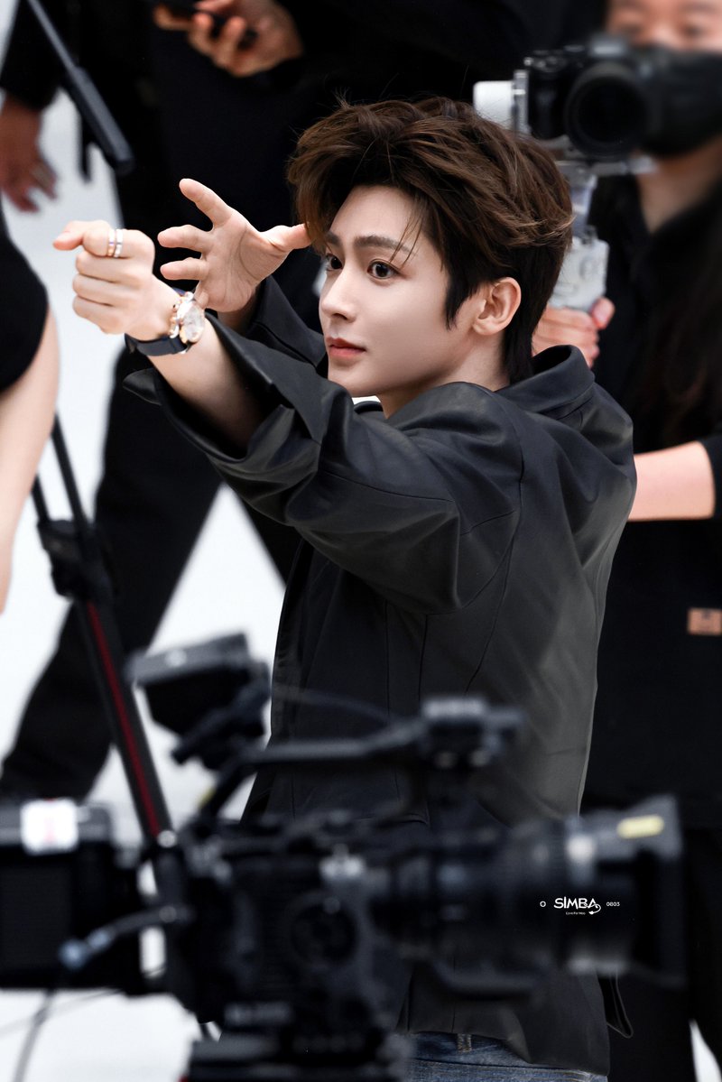 𝗺𝗮𝗿𝘀𝗵 tweet media