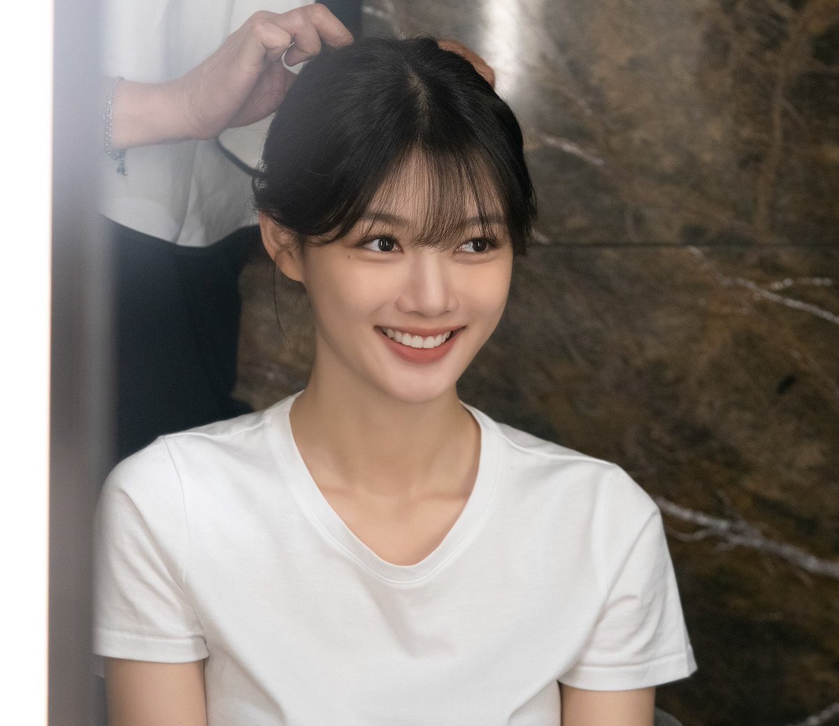 나 유정이 앞머리 있는 거 너무 좋아하잖아….