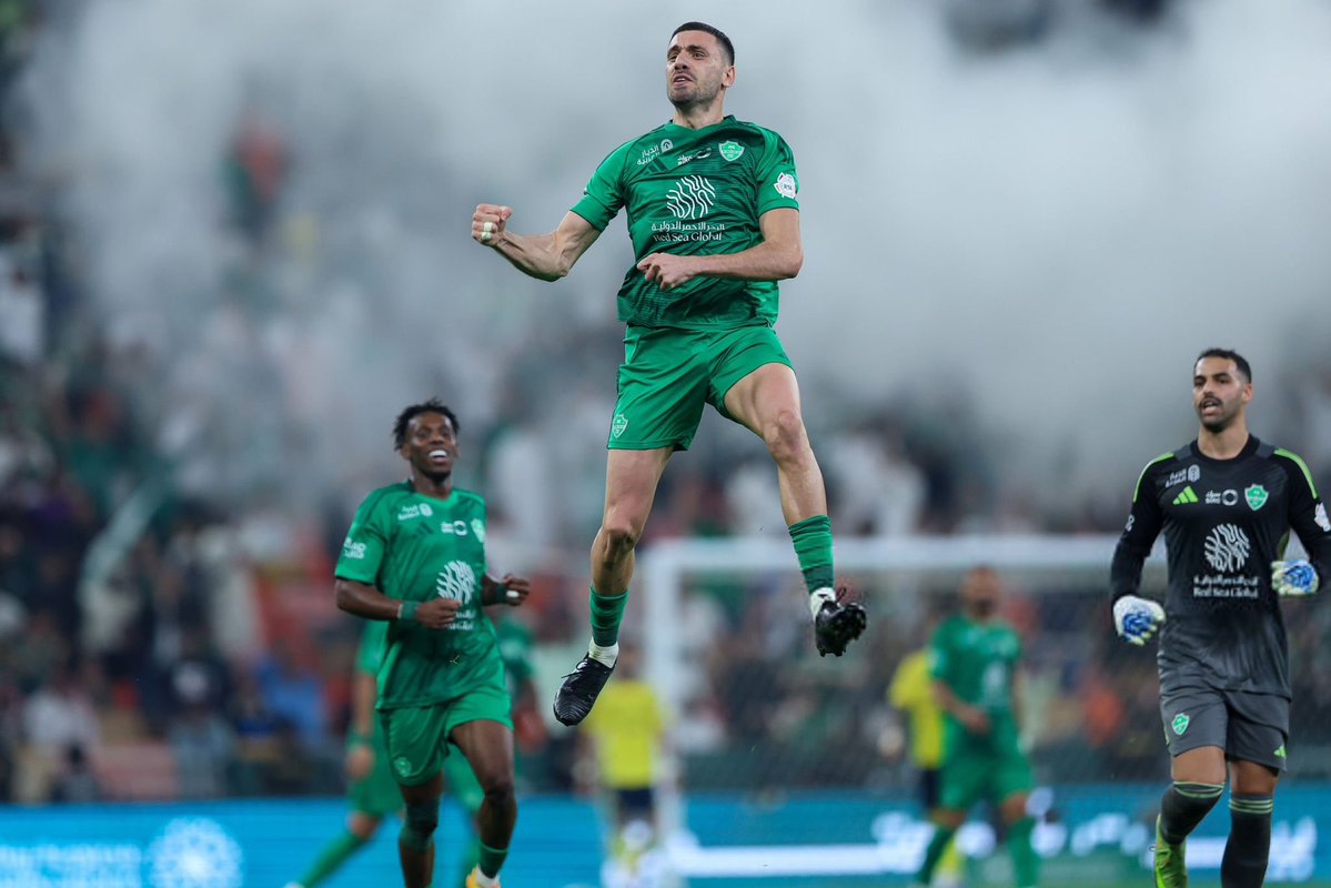 كبريت الملكي tweet media