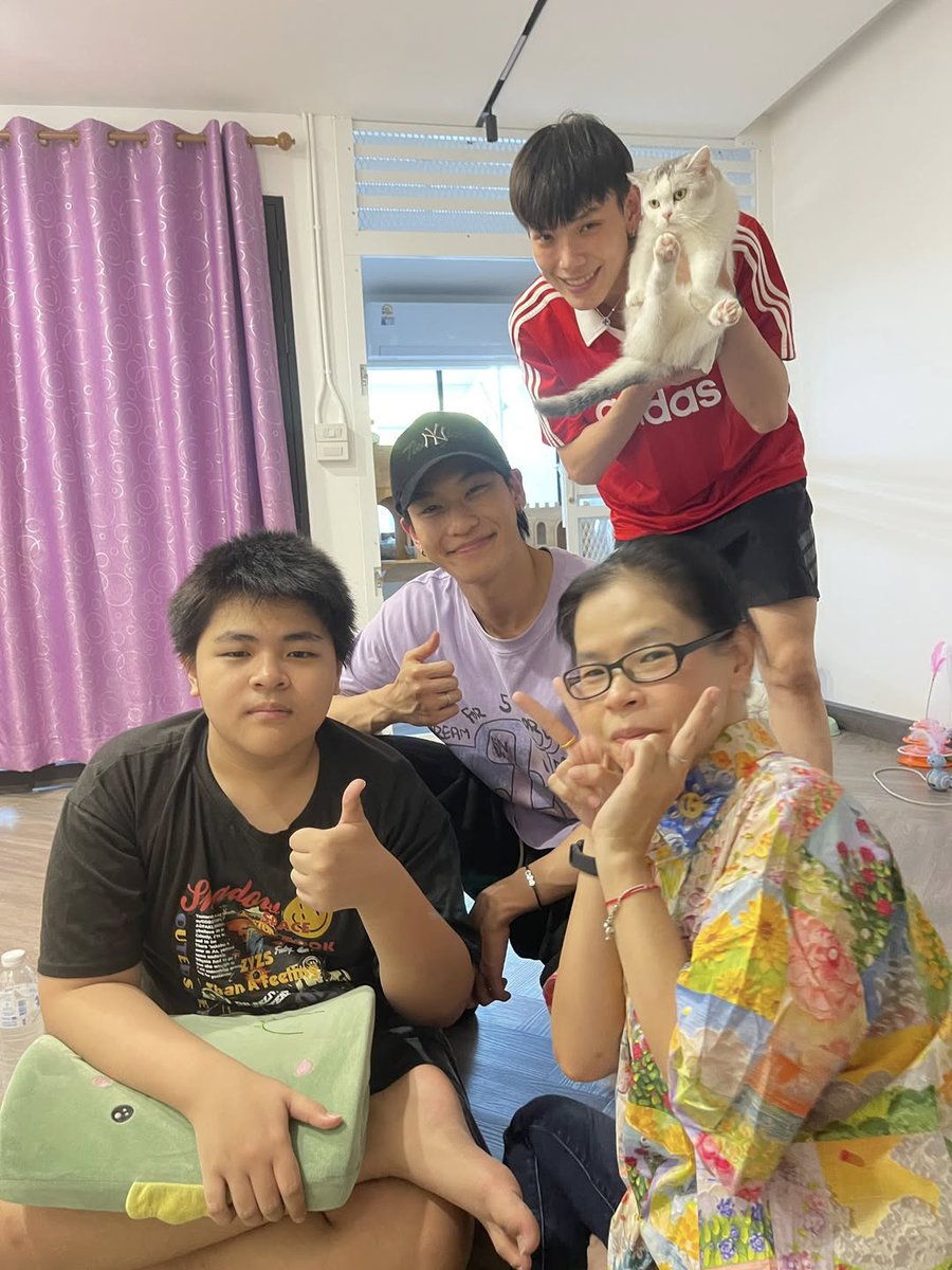 13042026 || IG Update : nuwharn

💬 สงกรานต์ 2026 😬😬😬

#ต้าห์อู๋ #DAOU #oueiija <a href="/oueiija/">ไดโนเสาร์ย้าก🦖</a> 
#ต้าห์อู๋หอหีบการันต์ 
#ไดโน่ของต้าห์อู๋ 💍