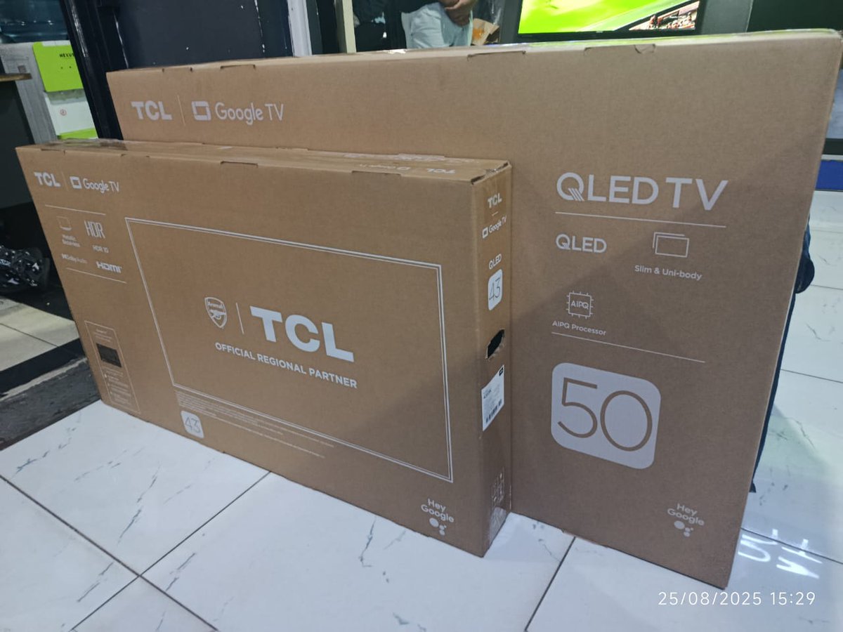 ProTech_Kenya's tweet photo. Size comparison between TCL 43" and 50"

43V6D 4K UHD @ 29,500
43S5K Full HD QLED @ 27,500

50 4K UHD @ 39,500
50S5K Full HD QLED @ 36,500

📲 0713332260 https://t.co/0TW0lsMw5V