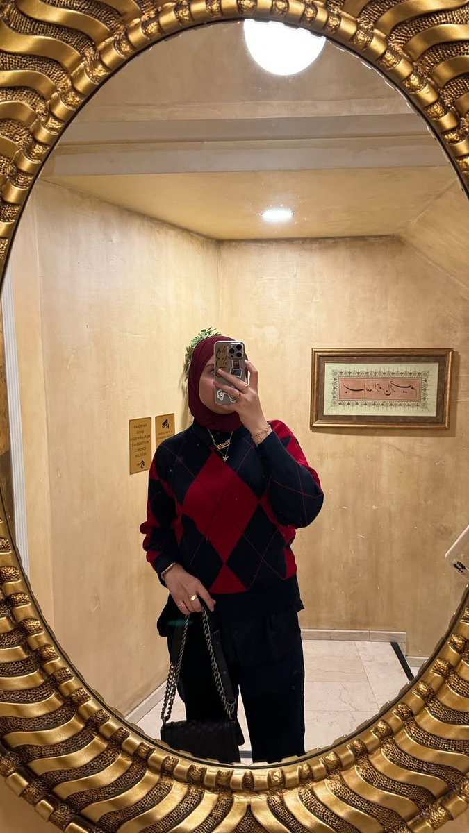 Öznur Y. tweet media