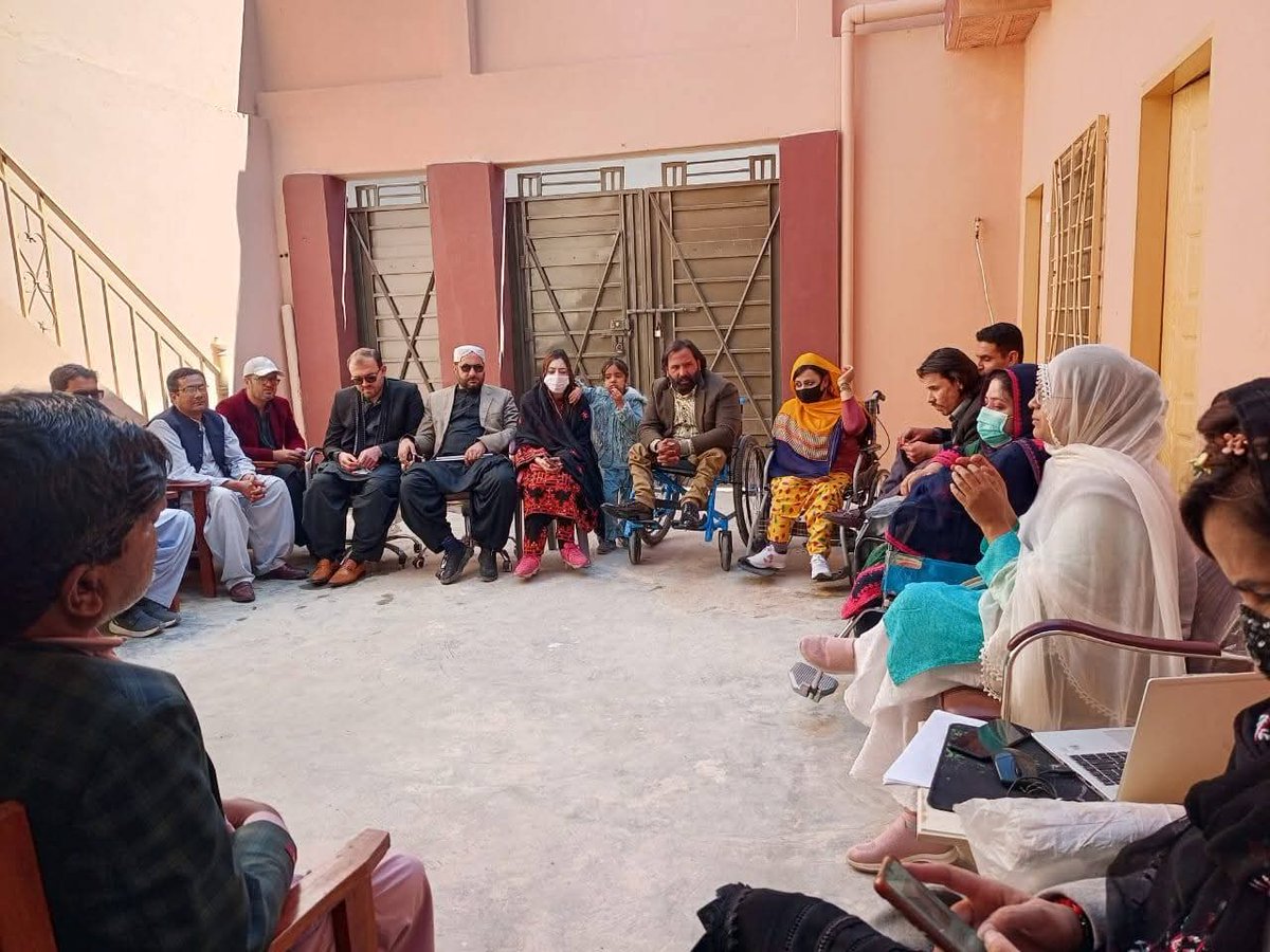 BreakingWomen's tweet photo. BBW in collaboration with Chanan Development Association (CDA), successfully conducted an impactful awareness-raising session on available social mechanisms for PWDs under the AMN RANG Project titled “Inclusion Now: Advocating for Accessibility, Representation &amp; Rights.” https://t.co/TThCokFrKF