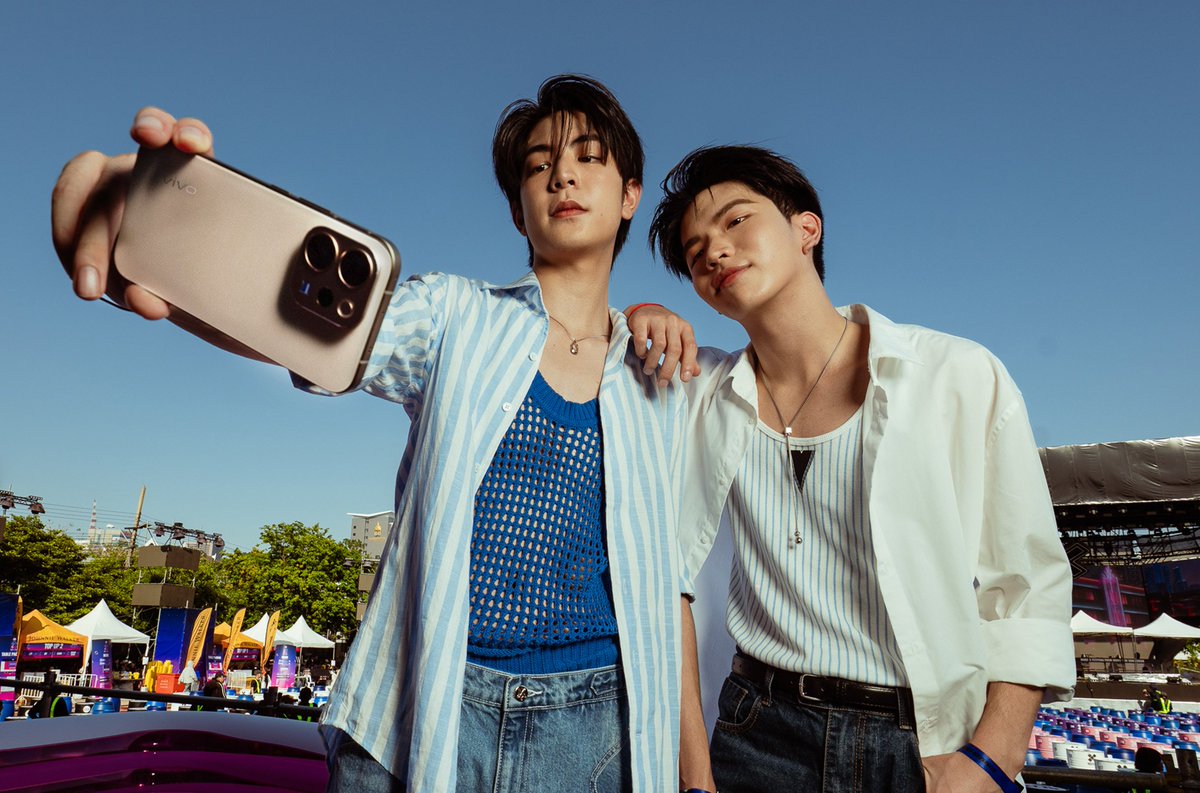 vivoThailand's tweet image. ชาว X-FESTIVAL แวะมาสาดช็อตฉ่ำ ๆ ที่บูท vivo 
รับฟรี! เฟรมสวยฉ่ำ เหมือนโดนสาดน้ำ 
ด้วย 'AI Songkran' จากกล้อง vivo V70 สุดโปร 💦

🗓️ 10 - 15 เม.ย. 69
📍WAREHOUSE STADIUM RAMA 4

#vivoV70XFestival2026 #สาดช็อตฉ่ำด้วยAIสงกรานต์