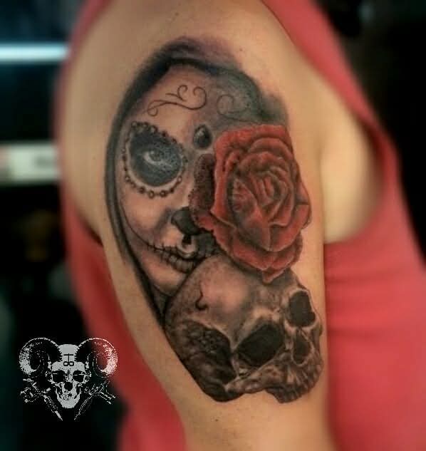 thiagotattoorj's tweet image. #katrina #rosa #caveira #tatuagem #tattoo #realismo #pretoecinza #diadelosmuertos #santamuerte