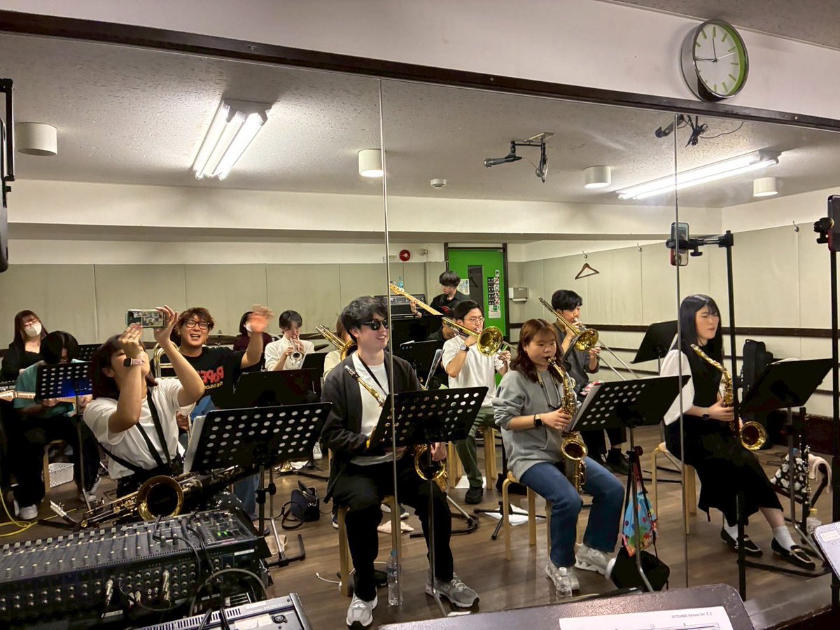 BFJO19_twi's tweet photo. 遂に今週末に迫りました！！
満席近いですのでご予約はお早めに✨ https://t.co/4sgcY6GxX8