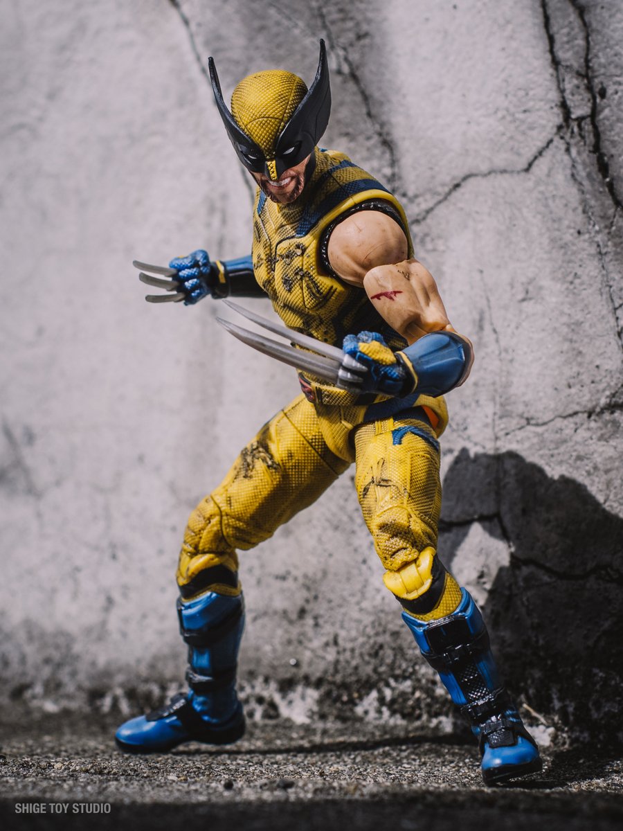 SHIGETOYSTUDIO's tweet image. Wolverine｜Hasbro
マーベルレジェンド
成形色に少しバラ付きがあり簡単カスタム。
ウォッシングはグランドブラウンをよく使いますが、今回初めてシェイドブラウンを使用しました。
色が強過ぎずとてもよかったです。
#マーベル #Hasbro #MarvelLegends