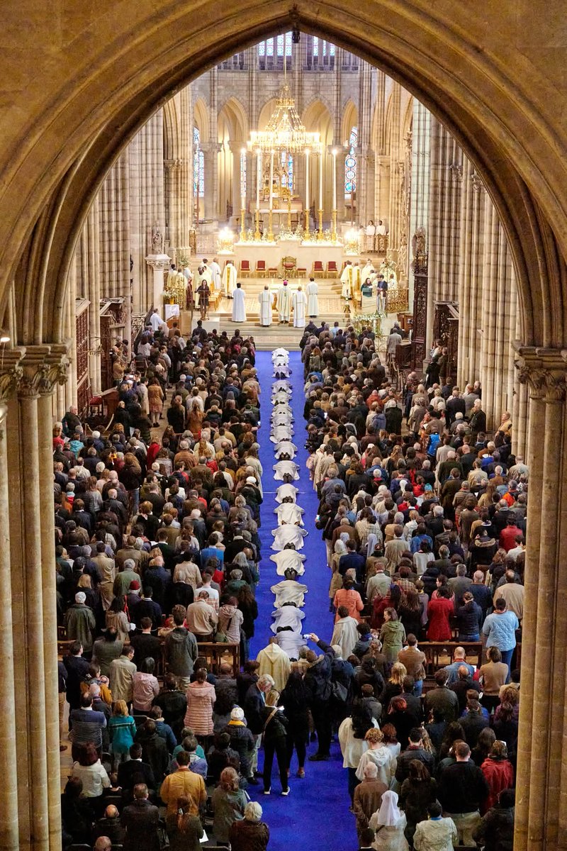 InfoEglise93's tweet photo. Joie pour le diocèse et pour Mgr Guillet d'avoir célébré le 11/04 l’ordination diaconale &amp; presbytérale de 18 compagnons @Jesuites et de l’Ordre hospitalier de St-Jean-de-Dieu à @CathedraleDenis #SaintDenis : https://t.co/esseQAejRi
Replay : https://t.co/5BnohT6XO4
📸 (c) M.L.C. https://t.co/LiUaFEqiVr