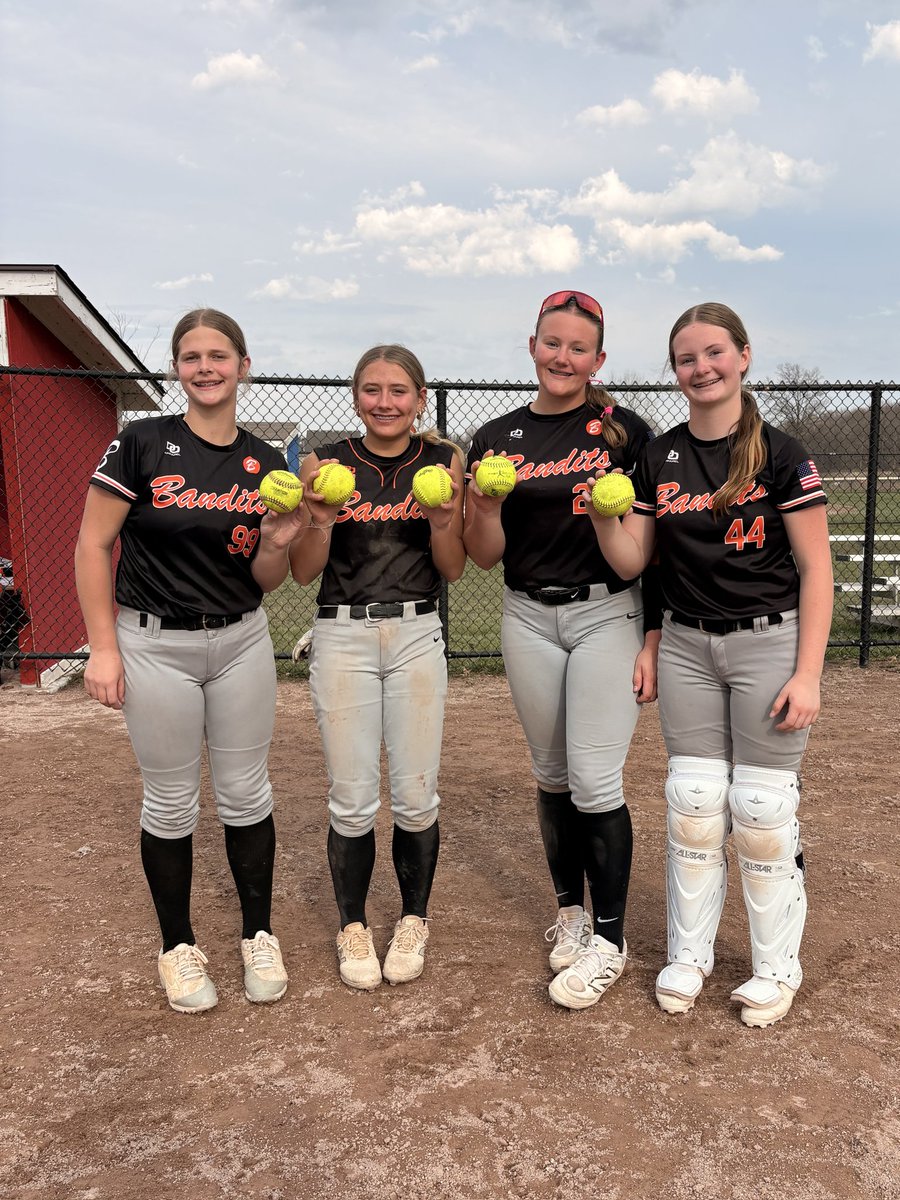 Beverly Bandits Futures 14u Moran/Ault tweet media