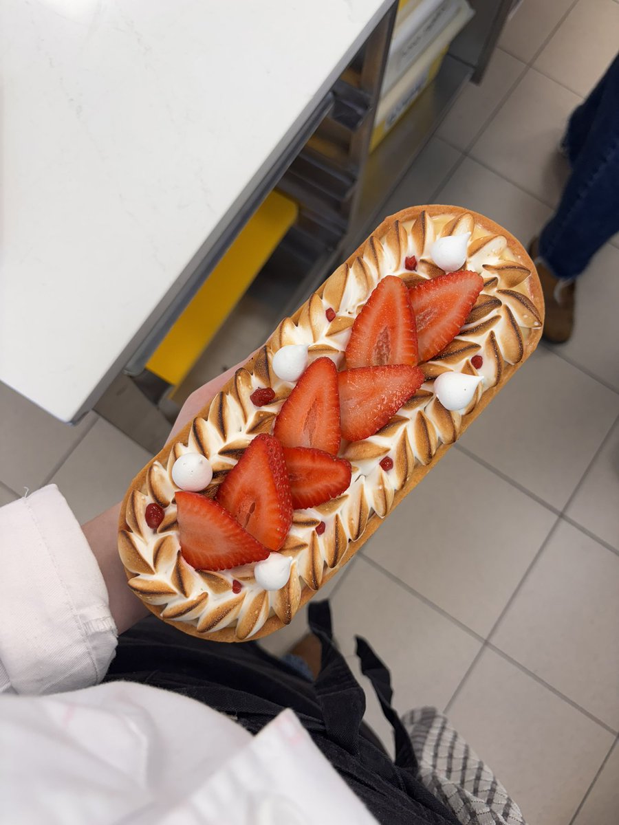 maya ✡︎ tweet media