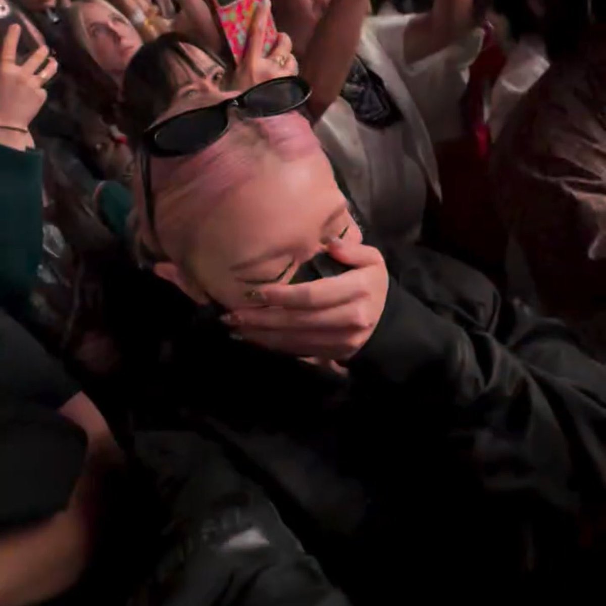 eian 🪐✨ tweet media