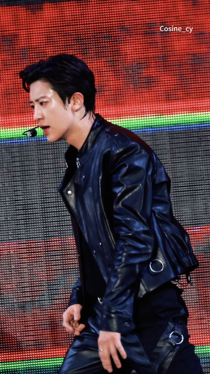 yuxian_61's tweet photo. 260412 EXhOrizon
#CHANYEOL ＃찬열 https://t.co/6AXpVrhqbA