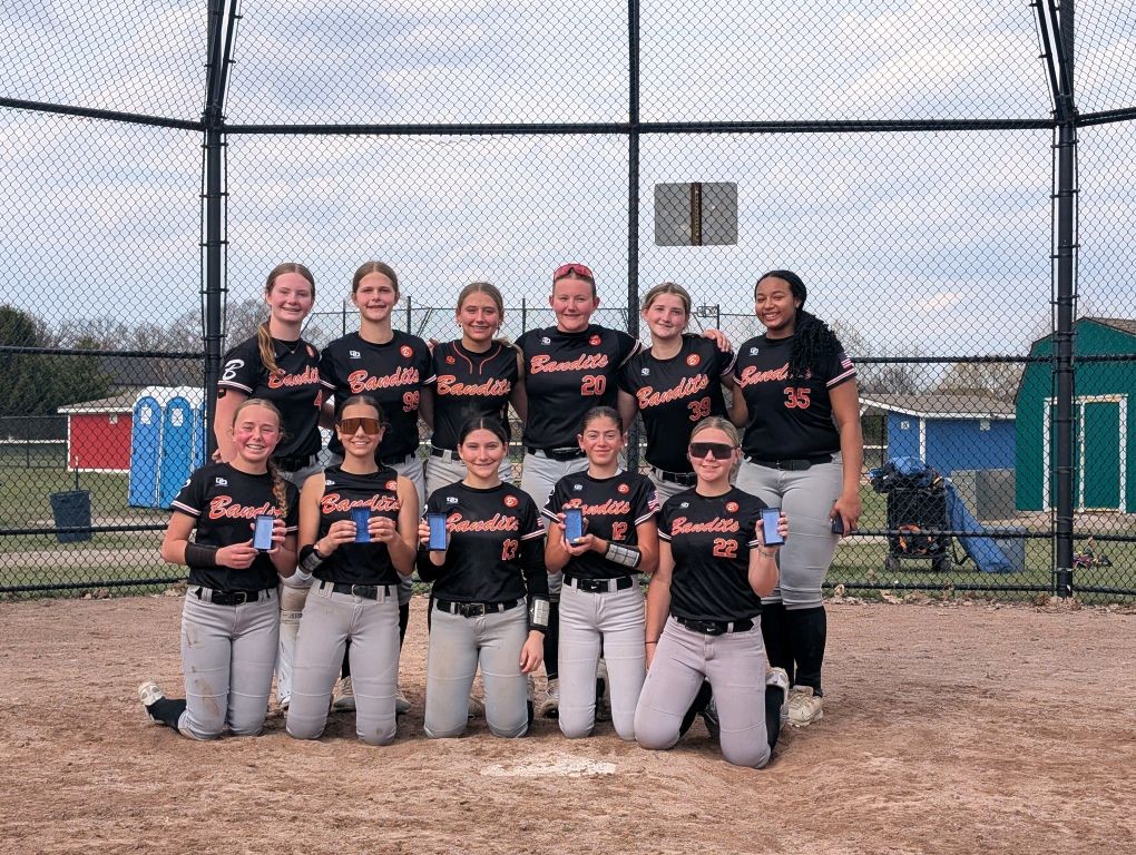 Beverly Bandits Futures 14u Moran/Ault tweet media