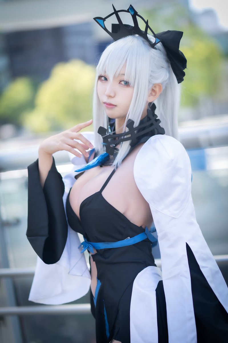りりか tweet media