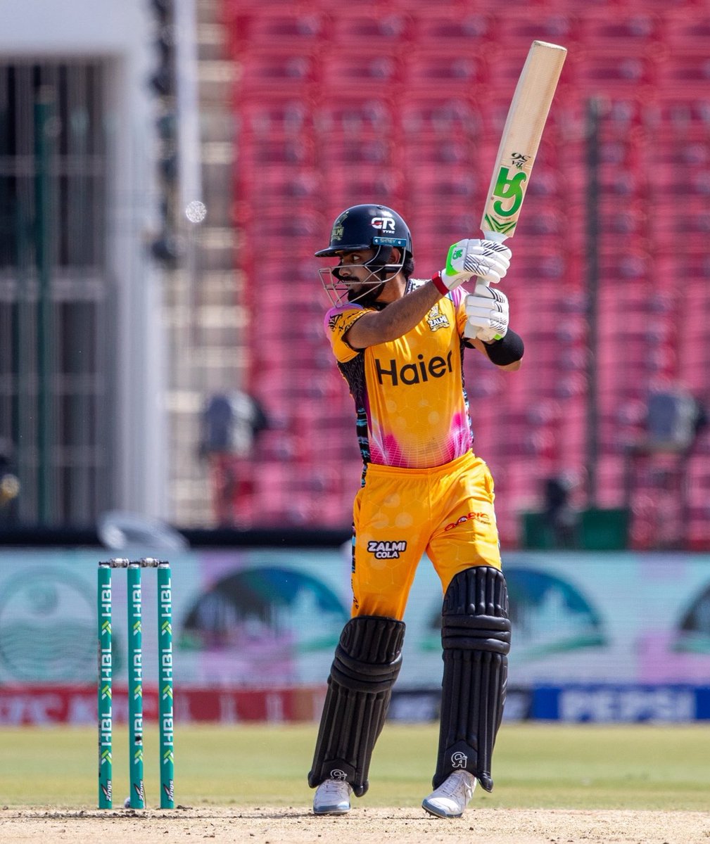 Sheraxii Tweets tweet media