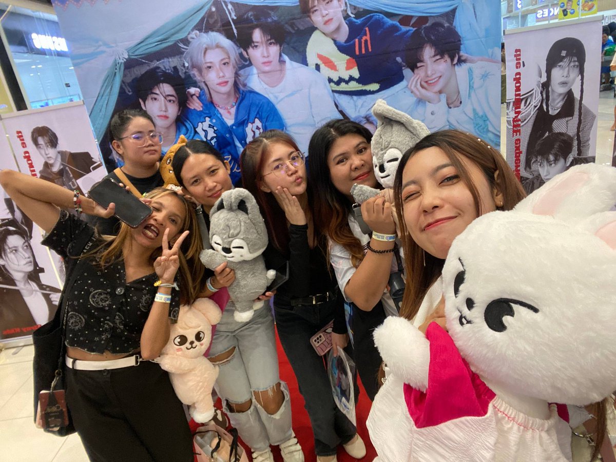 VictorinoMelly's tweet photo. Thank you @allforskzph and to my Stay friends for making me happy last saturday! 143! ๐ค๐ #straykids #filostay https://t.co/d3GPs2vaCV