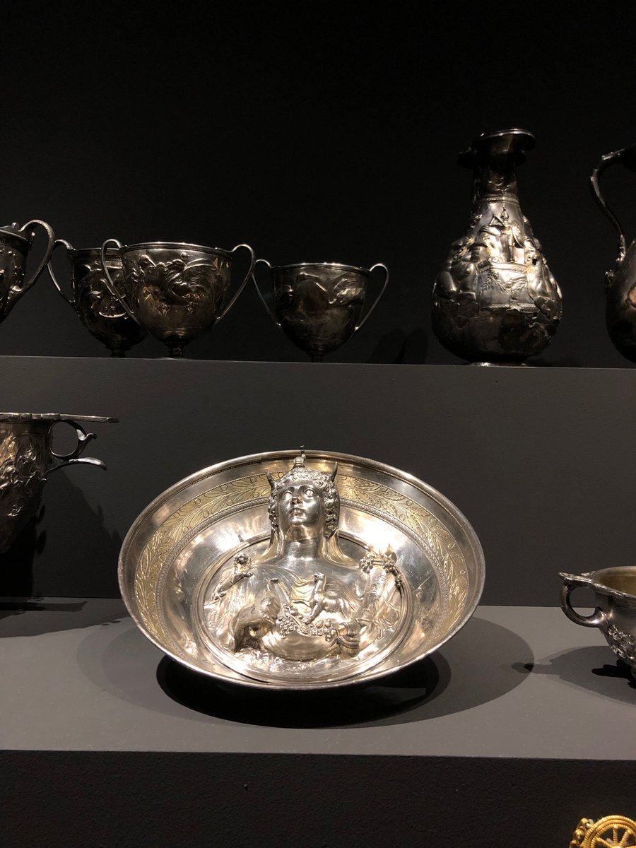 Néstor F. Marqués - Antigua Roma al Día tweet media