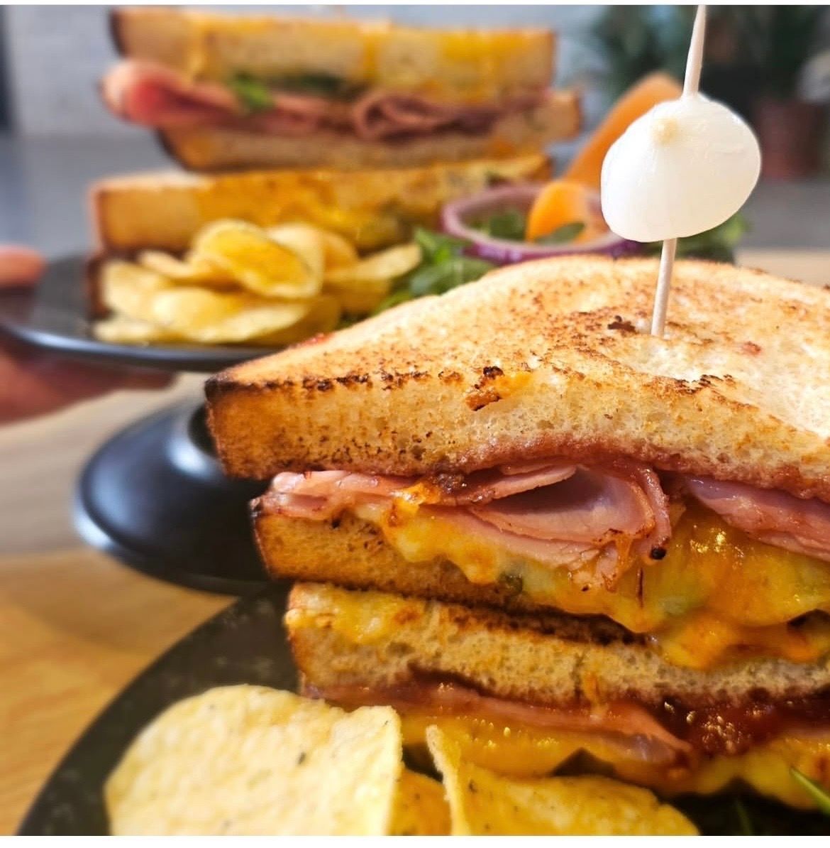 IslandWorks tweet media