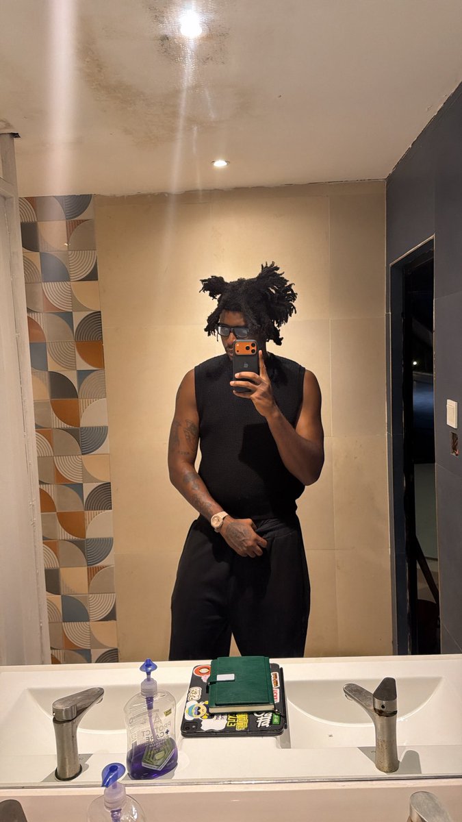 Partyboy🌍 tweet media