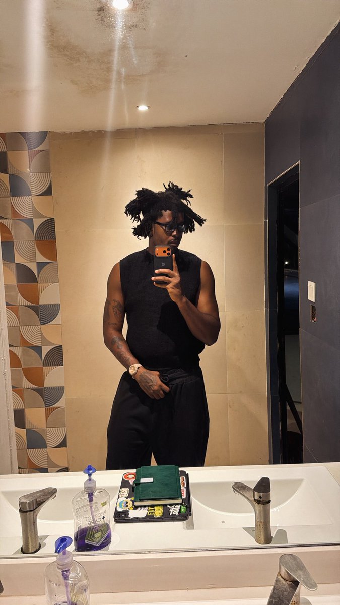 Partyboy🌍 tweet media