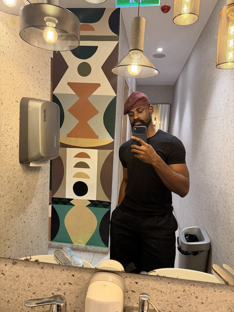 Tunde Onakoya tweet media