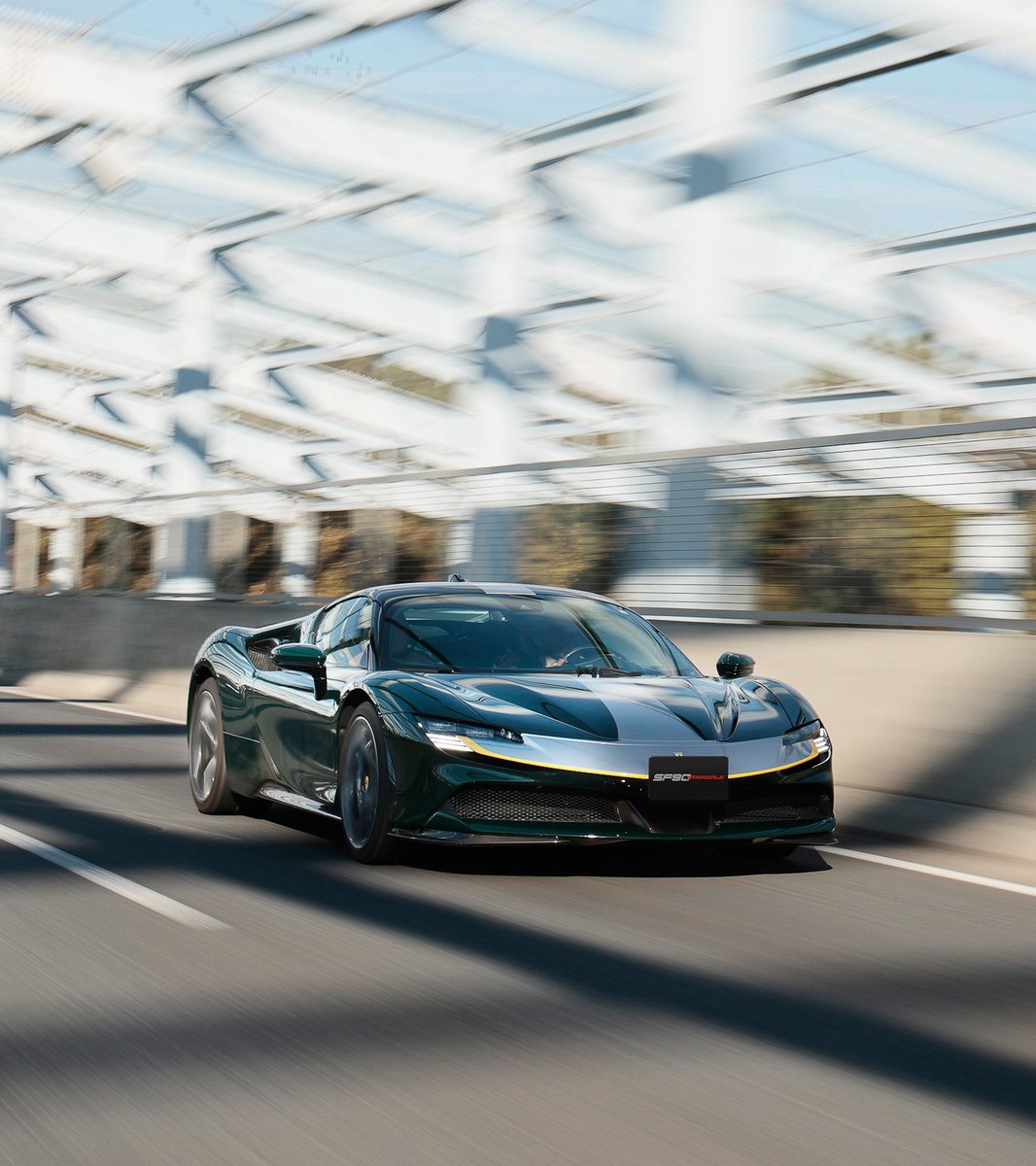 FerrariJPN's tweet image. #FerrariSF90Stradale で追い求める先進のパフォーマンス。

革新的なドライブ体験は #AssettoFiorano を纏いさらなる高みへ。

#Ferrari