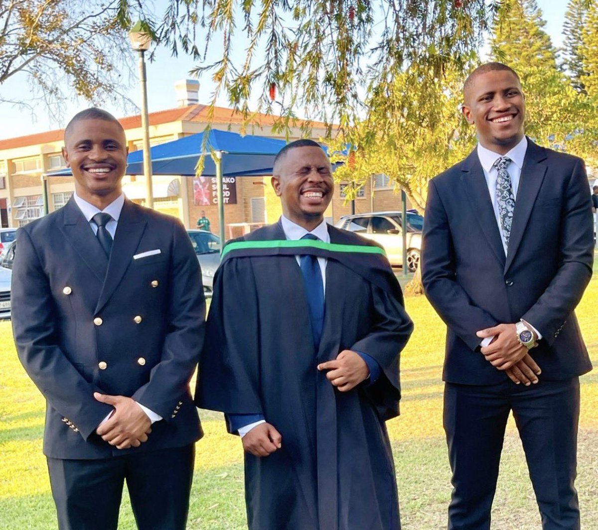 IZWELETHU 😭✊🇿🇦 tweet media