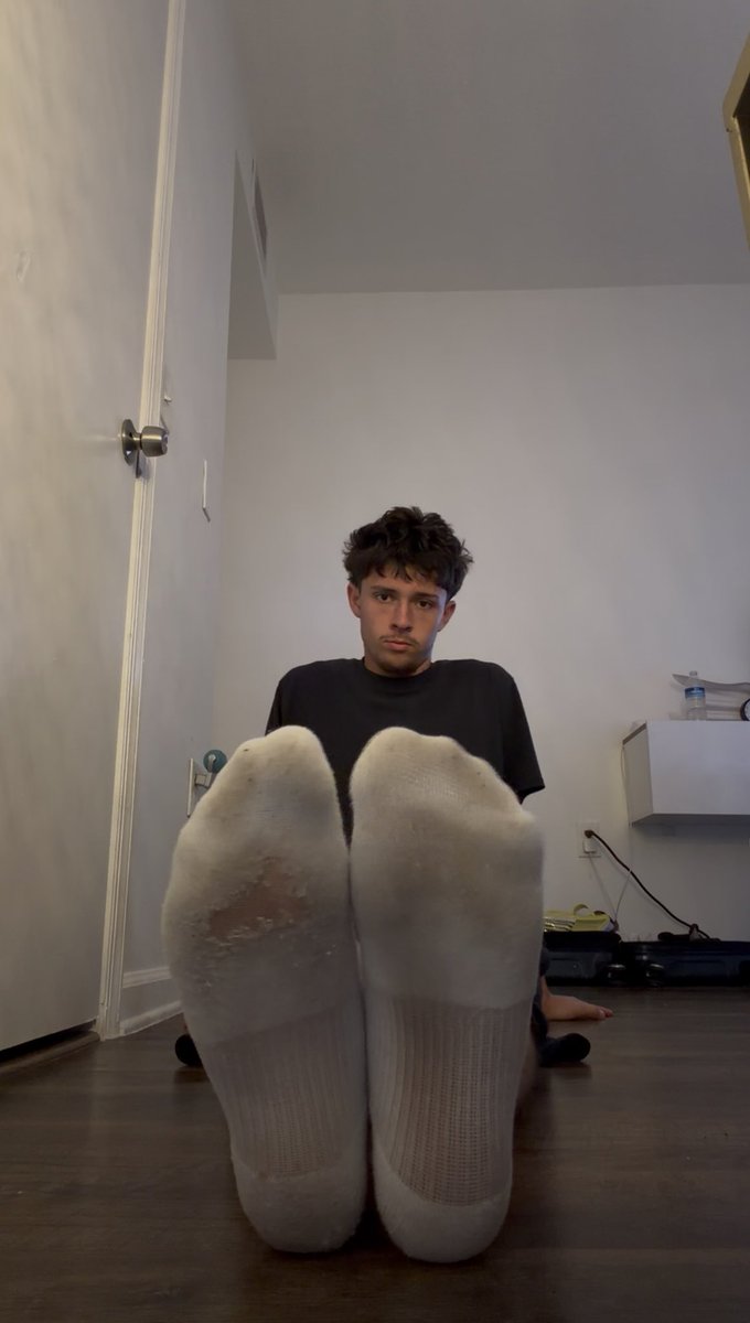 kinggsoles tweet media