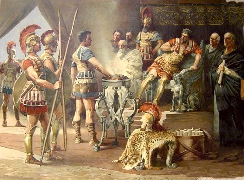 RT by @mikenov: 'Look, to show you what kind of man we Romans are, I'm going to put my hand in this fire and let it burn off. That's your proof' ... In 508 BC, a young Roman named Gaius Mucius walked into the Etruscan king's tent, failed to kill him and then gave a demonstration of willpower… pic.