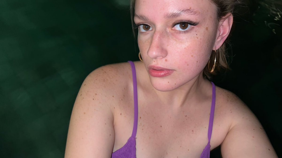 EnticingMolly20's tweet photo. this is your warning https://t.co/WHWoZMtlKo