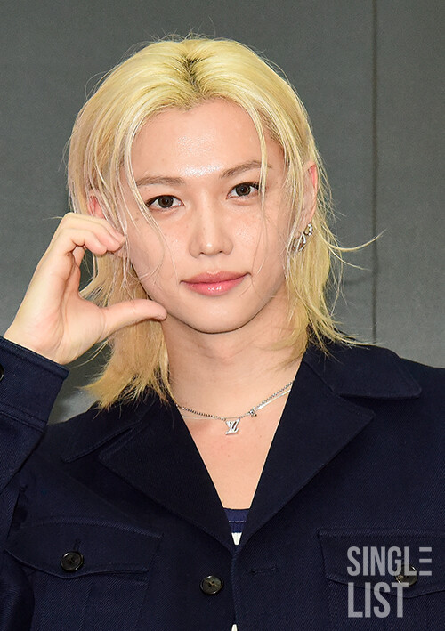 [포토] 스트레이 키즈 필릭스 '주근깨마저 예술'

#필릭스 #스키즈필릭스 
#스트레이키즈_필릭스 
#Felix 
<a href="/Stray_Kids/">Stray Kids</a>
#StrayKids #StrayKids_Felix 
⬇️관련기사⬇️
slist.kr/news/articleVi…