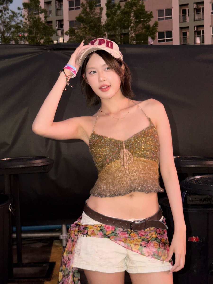 ร้อยแก้ว tweet media