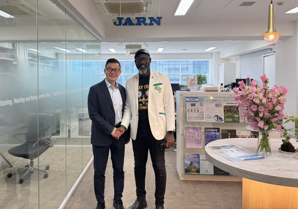 JARNmagazine's tweet image. Today, on April 13, Mr. MADI SAKANDE from the Union of Associations of African Actors in Refrigeration and Air Conditioning (U-3ARC .) 🇧🇫 visited JARN’s headquarters in Tokyo, Japan 🇯🇵,  for discussions on the global #refrigeration and #airconditioning industry.
 
The  discussion