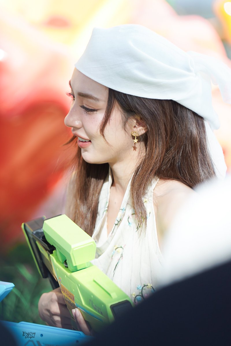 Enjoyyotdr_OFC's tweet image. พี่ธิมาแน่🔥

ENJOYJUNE SUMMER AT SIAM PARAGON
#SiamParagonSummerBeats2026xEnjoyJune
#Enjoyyotdr #เอนจอยธิดารัตน์