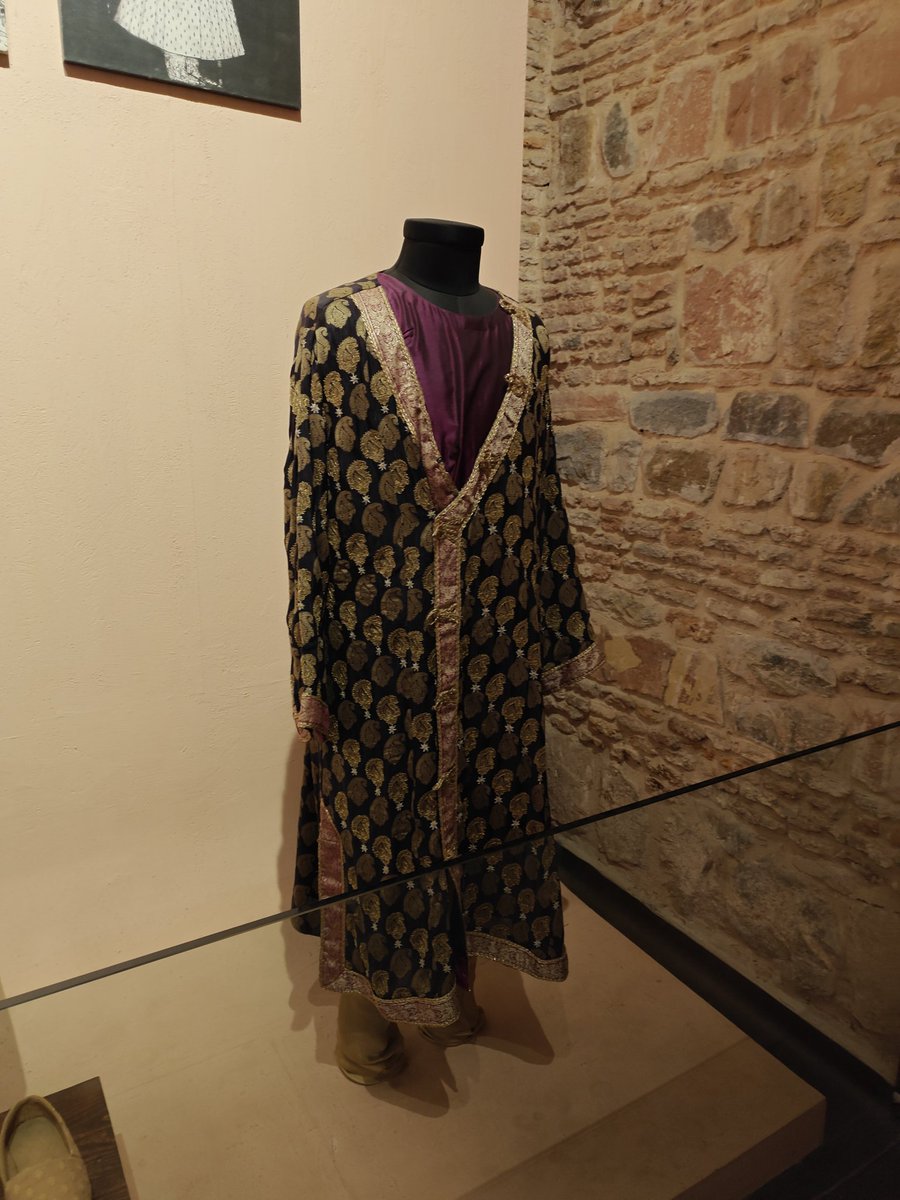 ajharh999's tweet image. Mughar era dress and Utensils #RedFort Delhi India.